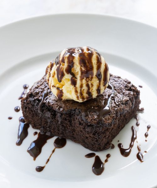 brownie con helado