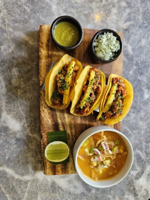 tacos al pastor con sopa